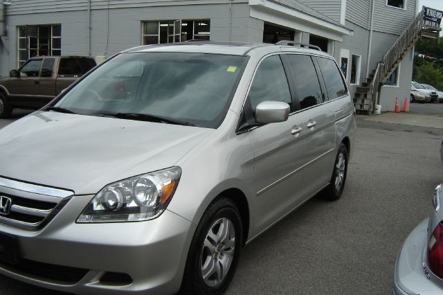 2005 Honda Odyssey GS 43