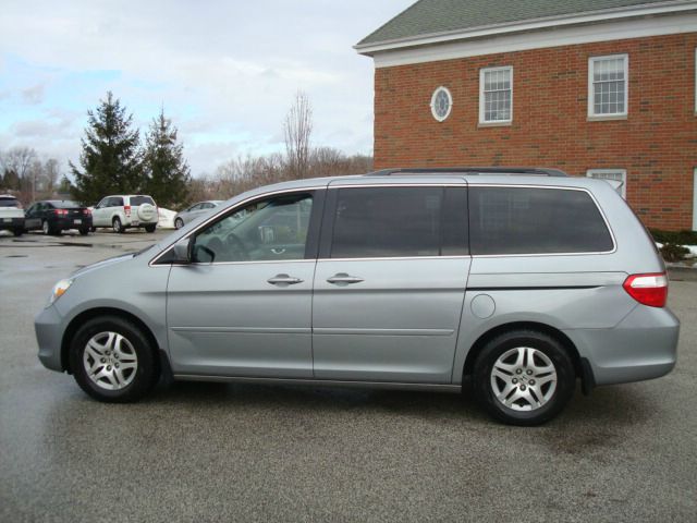 2005 Honda Odyssey GS 43