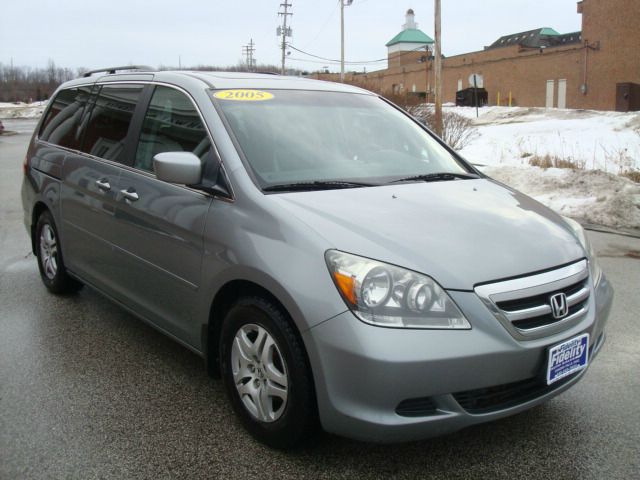 2005 Honda Odyssey GS 43