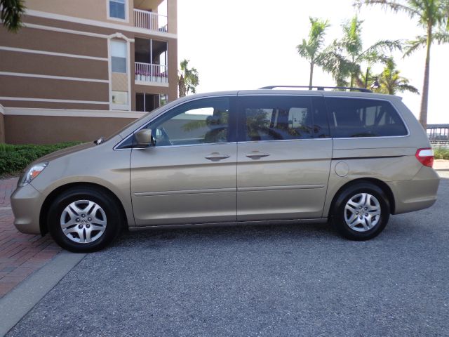 2006 Honda Odyssey LS 2WD