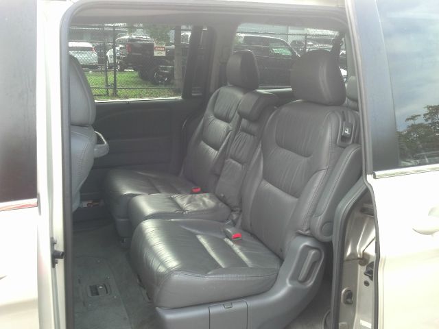 2006 Honda Odyssey LS 2WD