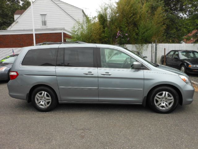2006 Honda Odyssey LS 2WD