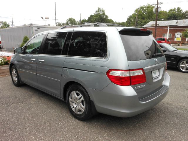 2006 Honda Odyssey LS 2WD