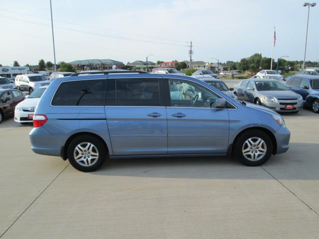 2006 Honda Odyssey LS 2WD