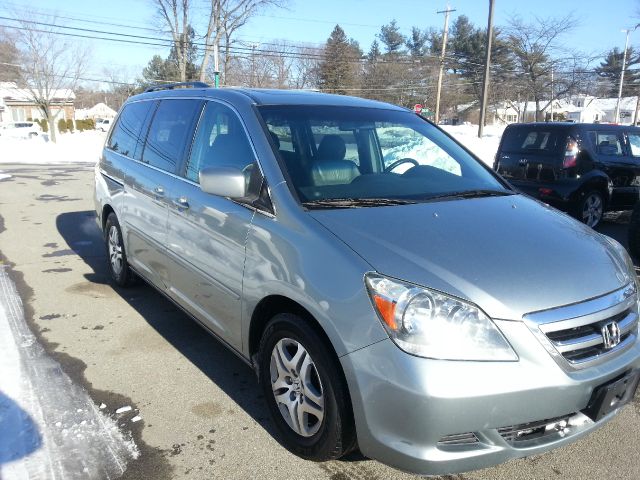 2006 Honda Odyssey LS 2WD