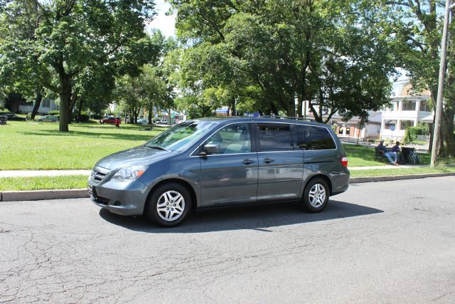 2006 Honda Odyssey AWD SUN ROOF GAS Saver