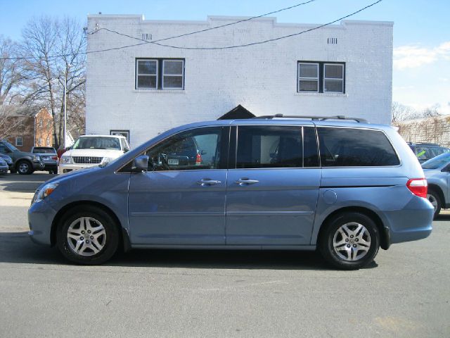2006 Honda Odyssey LS 2WD