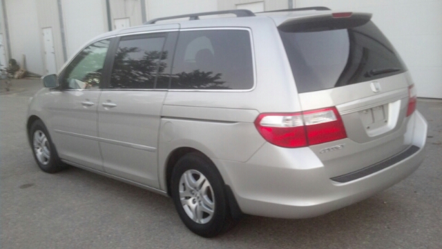 2006 Honda Odyssey LS 2WD