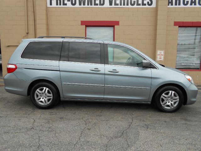 2006 Honda Odyssey LS 2WD