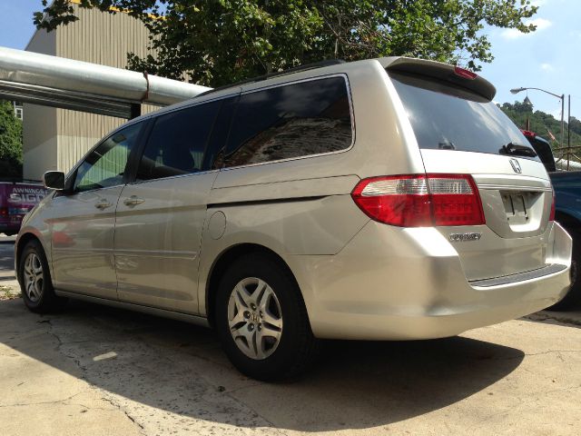 2006 Honda Odyssey AWD SUN ROOF GAS Saver