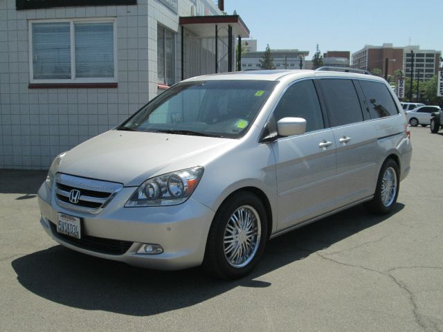 2006 Honda Odyssey 750li Xdrive 1-ownerawdnavigation Sedan
