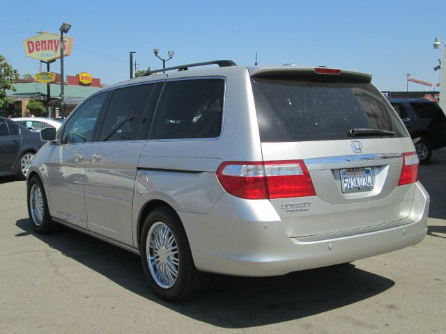 2006 Honda Odyssey 750li Xdrive 1-ownerawdnavigation Sedan