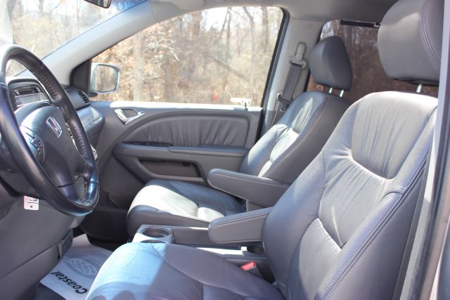 2007 Honda Odyssey Slt/laramie 4D Quad Cab Truck