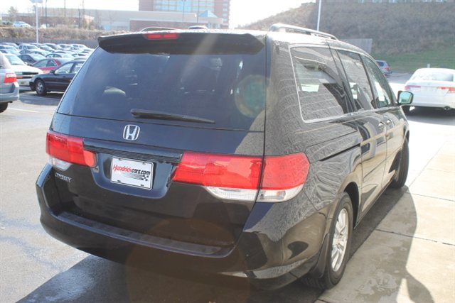 2008 Honda Odyssey LS 2WD