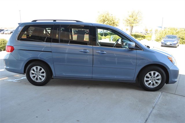 2008 Honda Odyssey LS 2WD