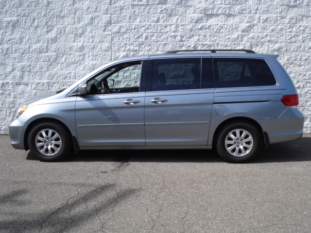 2008 Honda Odyssey LS 2WD