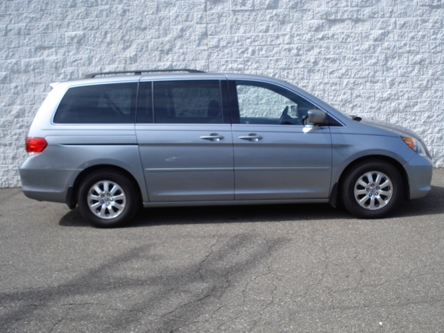 2008 Honda Odyssey LS 2WD