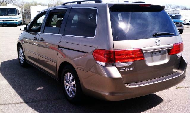 2008 Honda Odyssey LS 2WD