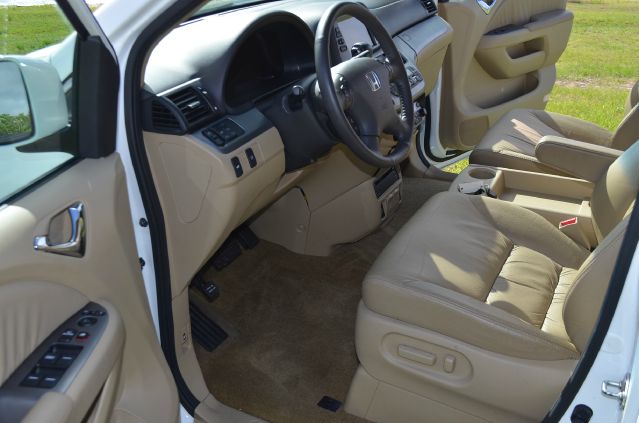 2010 Honda Odyssey AWD SUN ROOF GAS Saver