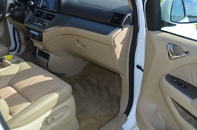 2010 Honda Odyssey AWD SUN ROOF GAS Saver