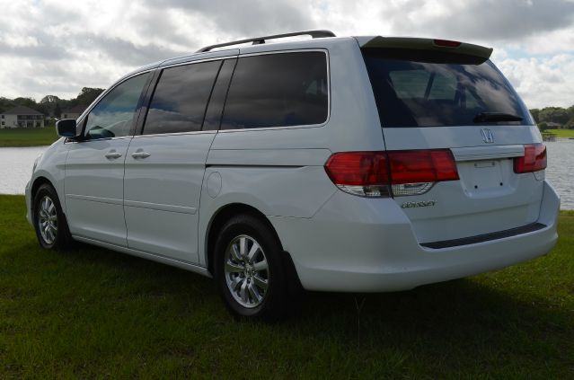 2010 Honda Odyssey AWD SUN ROOF GAS Saver