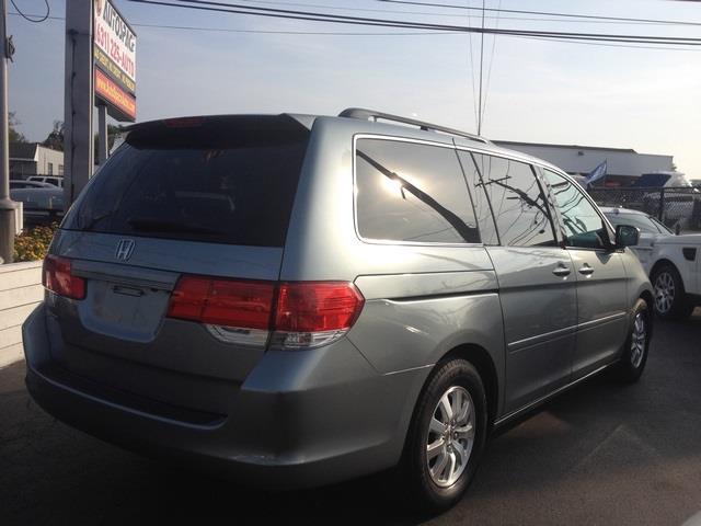 2010 Honda Odyssey LS 2WD