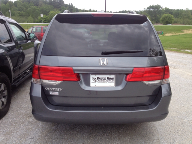 2010 Honda Odyssey LS 2WD