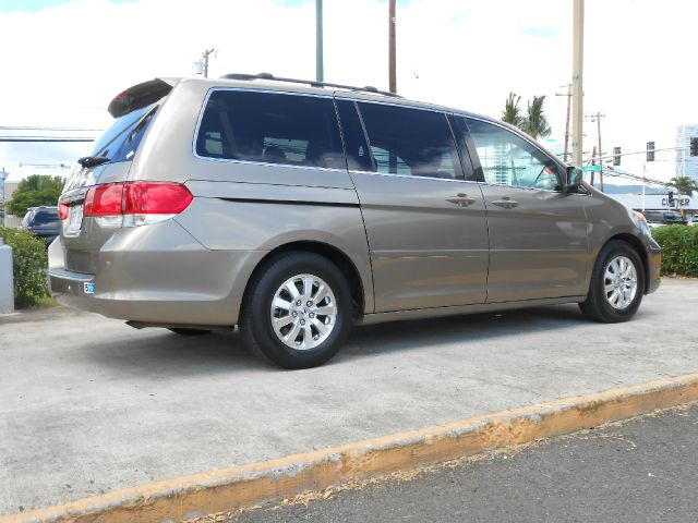 2010 Honda Odyssey LS 2WD