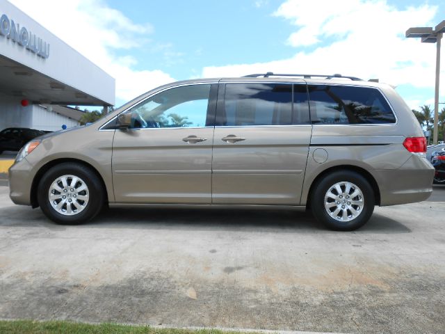 2010 Honda Odyssey LS 2WD