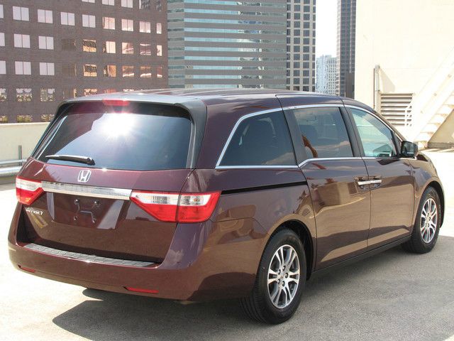 2011 Honda Odyssey Seville STS