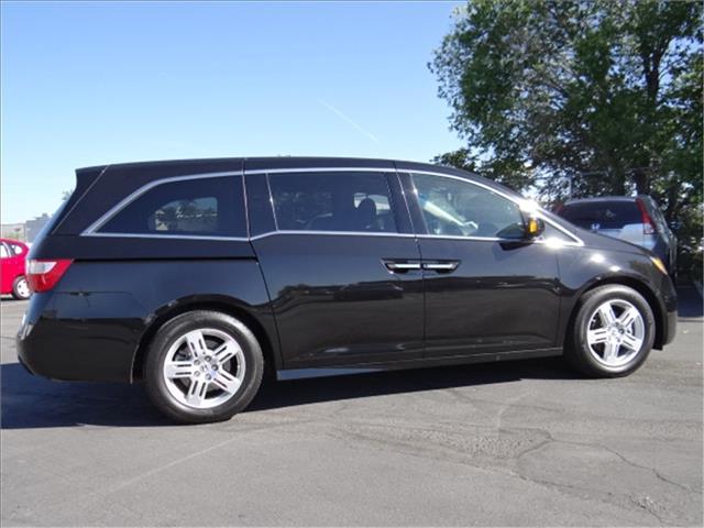 2011 Honda Odyssey HB GLS Turbo Manual