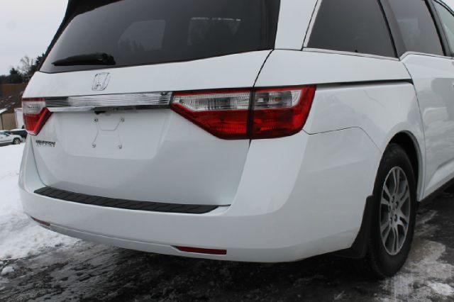 2012 Honda Odyssey LS 2WD