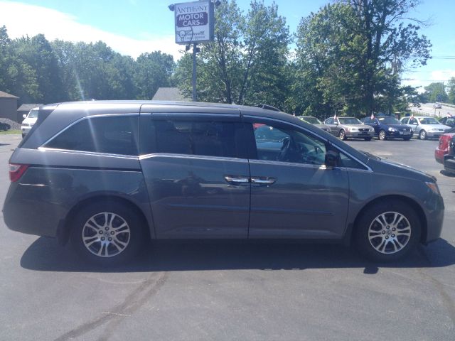 2012 Honda Odyssey LS 2WD