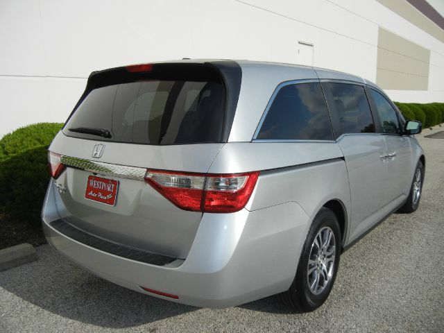 2012 Honda Odyssey LS 2WD
