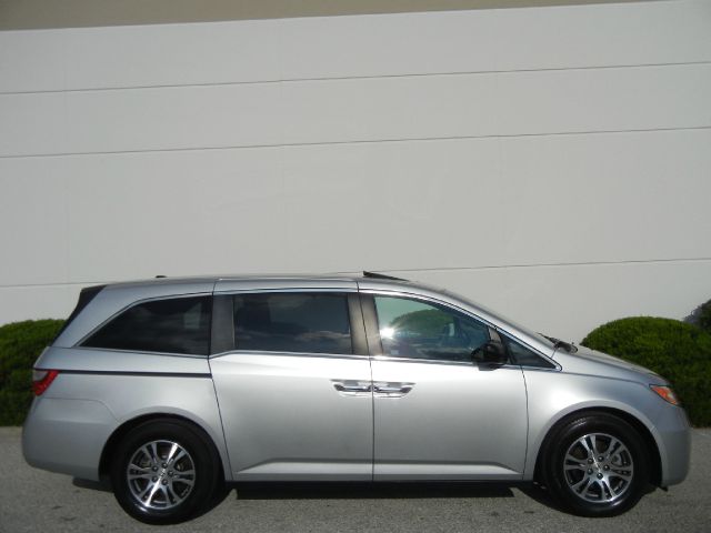 2012 Honda Odyssey LS 2WD
