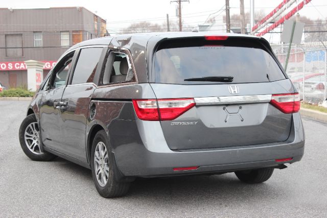 2012 Honda Odyssey LS 2WD
