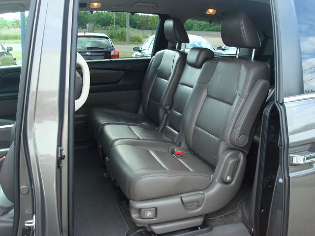 2012 Honda Odyssey LS 2WD