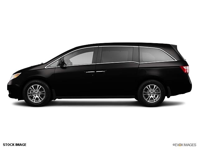 2013 Honda Odyssey 4dr Sdn LT 3.5L Sedan