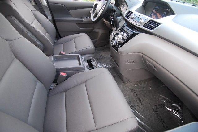 2013 Honda Odyssey Crew Cab 126.0 WB LS Z71