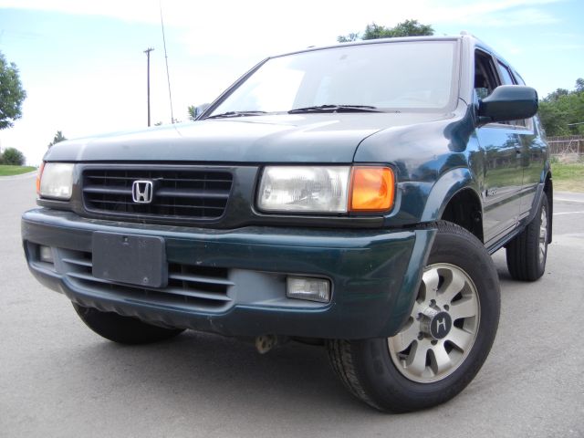 1999 Honda Passport LS Truck