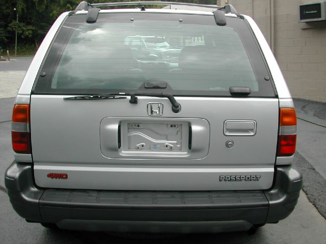 2001 Honda Passport AWD LT - 29 MPG For HWY