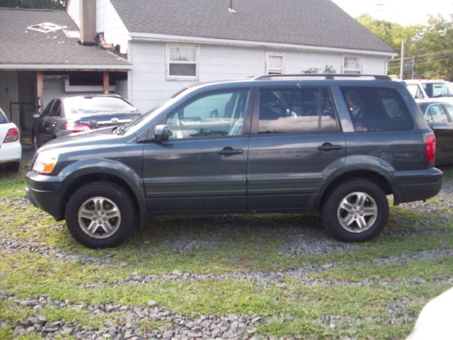 2003 Honda Pilot 2500hd LS 4X4
