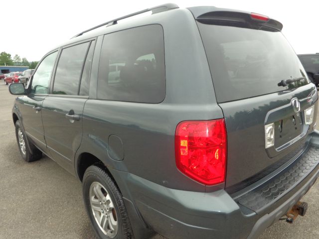 2003 Honda Pilot LS 2WD