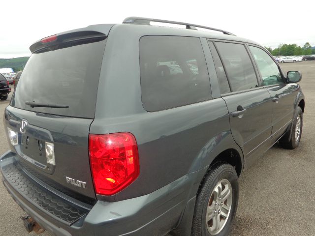 2003 Honda Pilot LS 2WD