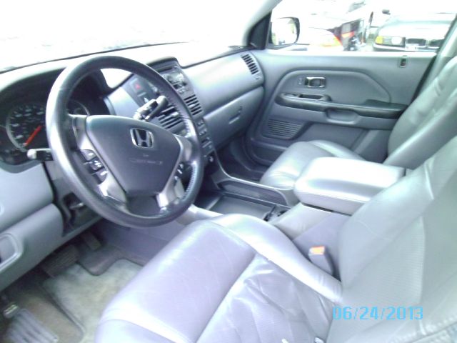 2003 Honda Pilot 2500hd LS 4X4