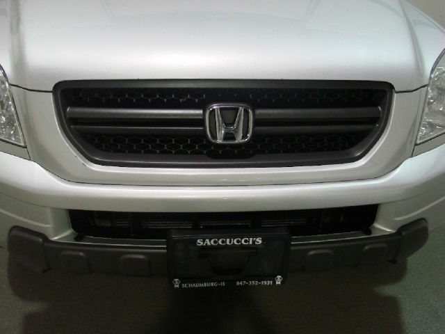 2003 Honda Pilot LS 2WD