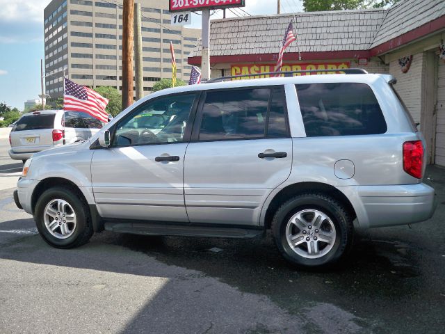 2003 Honda Pilot 2500hd LS 4X4