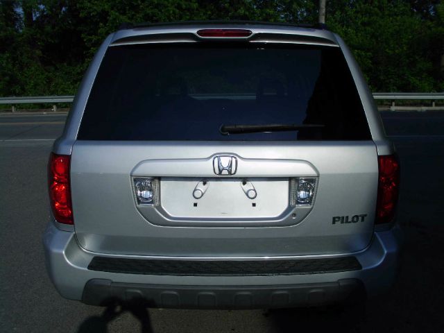 2003 Honda Pilot GS 43