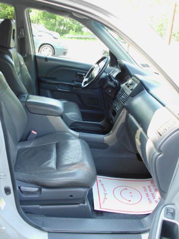 2003 Honda Pilot GS 43