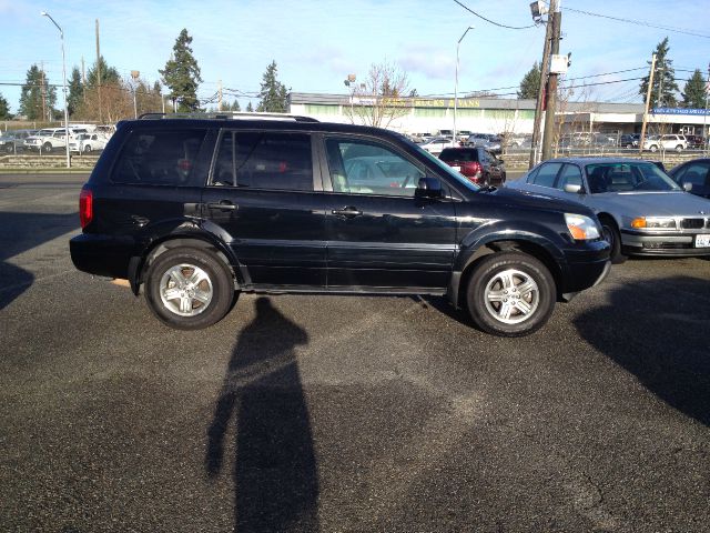 2004 Honda Pilot 2500hd LS 4X4